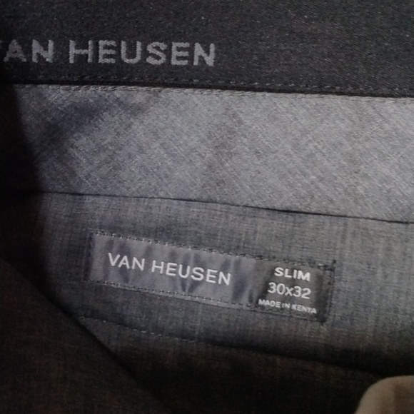 Van Heusen Flex 3 Flat Front Straight Leg Smoked Pearl - Slim Fit  size 30x32 - Picture 12 of 15